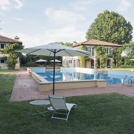 Il Borgo Di Minerva Hotell Minerbio Eksteriør bilde